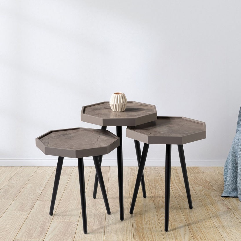 طقم طاولة جانبية متداخلة سكايلر 3 قطع